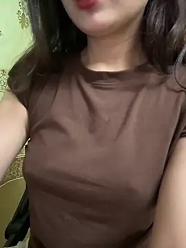 Snapshot of LinYi_Office chatting on 04-19-26, 06:58 LinYi Office online show from 04-19-26, 06:58