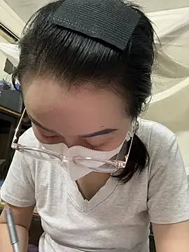 Snapshot of LinYi_Office chatting on 05-09-26, 09:51 LinYi Office online show from 05-09-26, 09:51