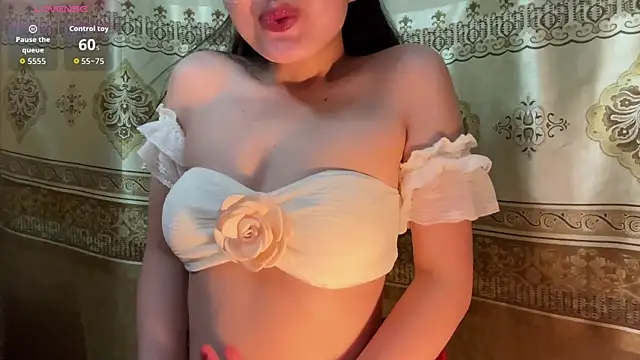 Snapshot of LinYi_Office chatting on 05-22-26, 01:25 LinYi Office online show from 05-22-26, 01:25