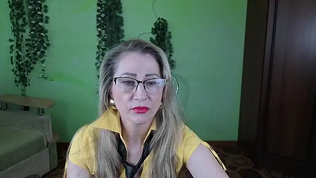 Habibi Honeyy online show from 05-14-26, 01:19