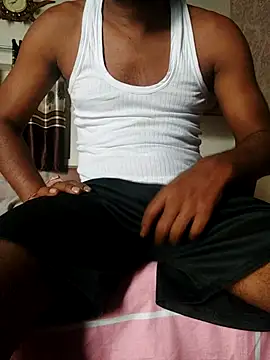 Top Non Stop online show from 10-22-25, 02:11