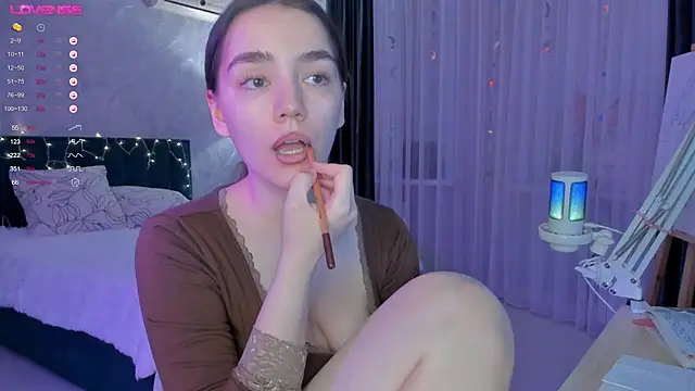 sweete chantal online show from 11-15-25, 05:06