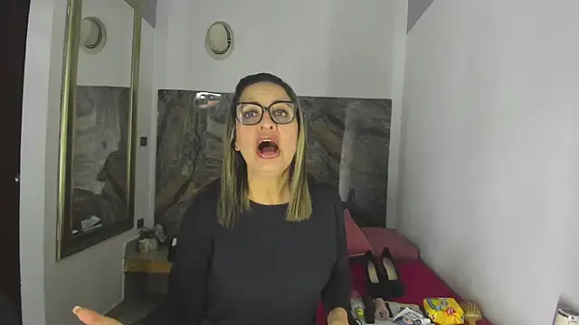 Snapshot of Agatha_Pleasure chatting on 07-12-26, 11:55 Agatha Pleasure online show from 07-12-26, 11:55