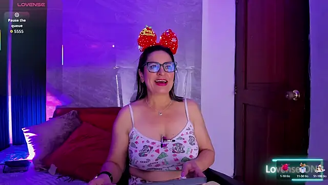 Agatha Pleasure online show from 12-18-25, 11:58