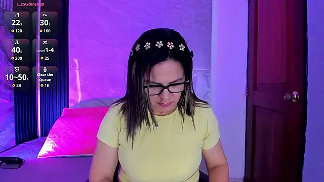 Agatha Pleasure online show from 03-04-26, 12:02