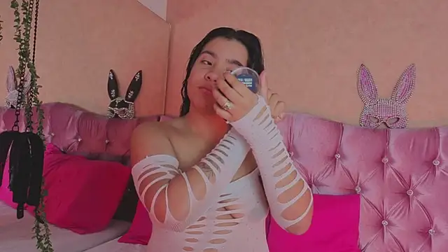 KARINAJTORRES online show from 12-05-25, 09:12