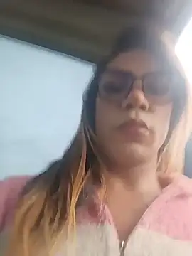 Snapshot of Daliana_Gounbolt chatting on 05-29-26, 11:38 Daliana Gounbolt online show from 05-29-26, 11:38