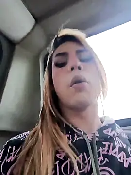 Daliana Gounbolt online show from 10-23-25, 11:42