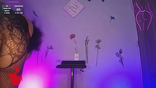 Barbydominant fetish online show from 02-15-26, 01:54