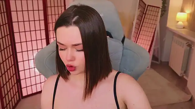 AvaFlower online show from 02-07-26, 02:58