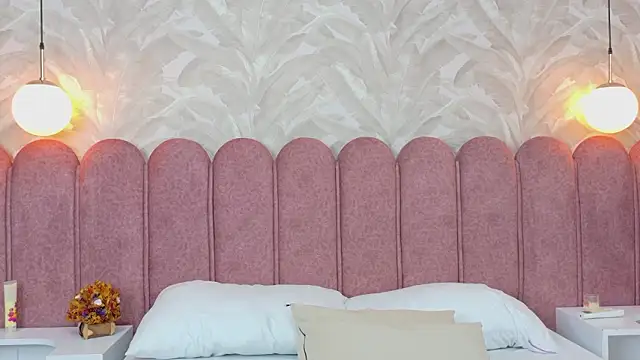 Agatha-Adams online show from 02-19-26, 03:42