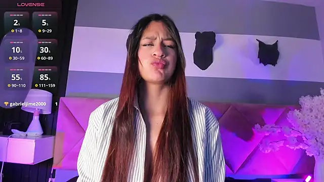 Bella Williiams online show from 11-12-25, 12:20