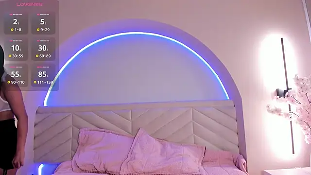 Bella Williiams online show from 04-13-26, 12:20