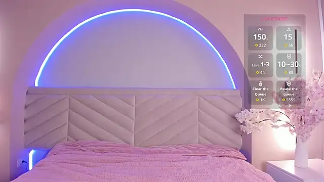 Bella Williiams online show from 03-25-26, 12:15