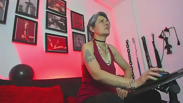 MistressNyx cg online show from 12-02-25, 03:14