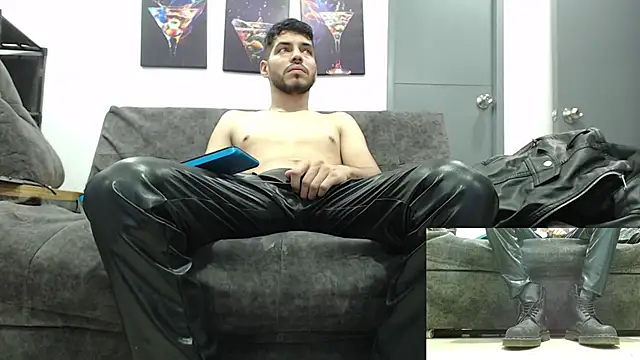 mackdaniels online show from 10-18-25, 09:28