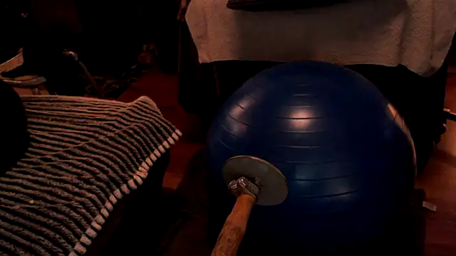 Snapshot of drieghe chatting on 09-20-25, 10:04 drieghe online show from 09-20-25, 10:04