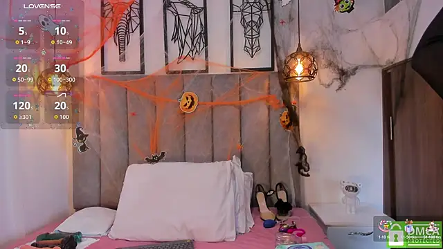 Gia Scott online show from 10-30-25, 09:01