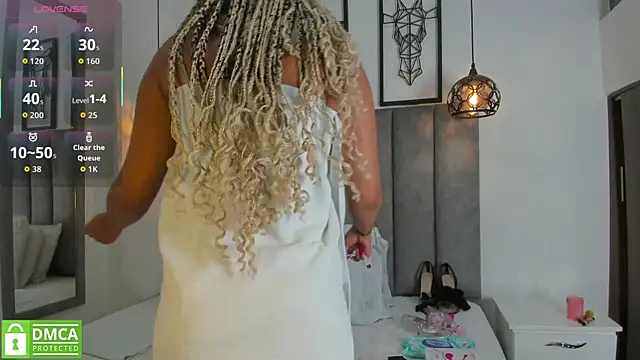 Gia Scott online show from 11-20-25, 08:20