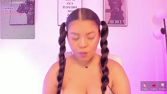 LizzyPonce online show from 02-04-26, 07:03