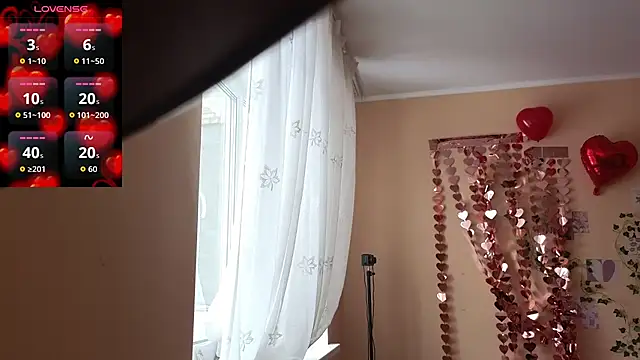 Laura Gol online show from 02-20-26, 06:19