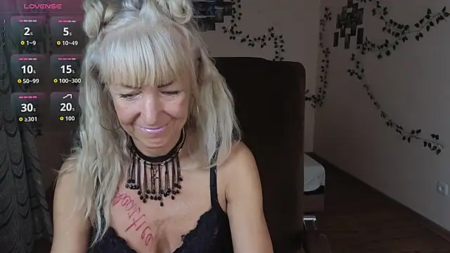 Laura Gol online show from 11-09-25, 08:57