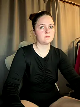 Cuty Kitty online show from 09-12-25, 06:40