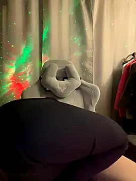 Cuty Kitty online show from 10-22-25, 09:57