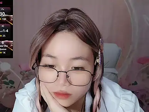 Lele-Baby online show from 09-15-25, 01:17