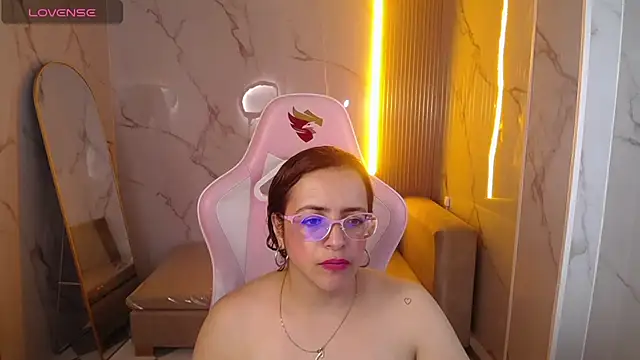  Evoni b online show from 10-09-25, 12:38