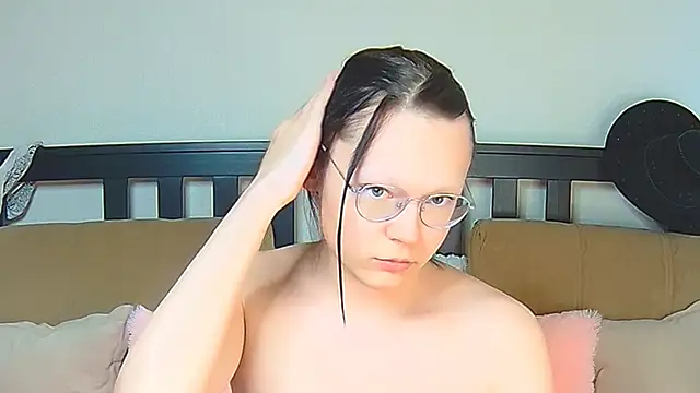 Derek Carter online show from 05-06-26, 03:38