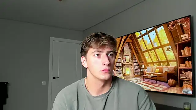 DaniHort online show from 10-24-25, 08:35