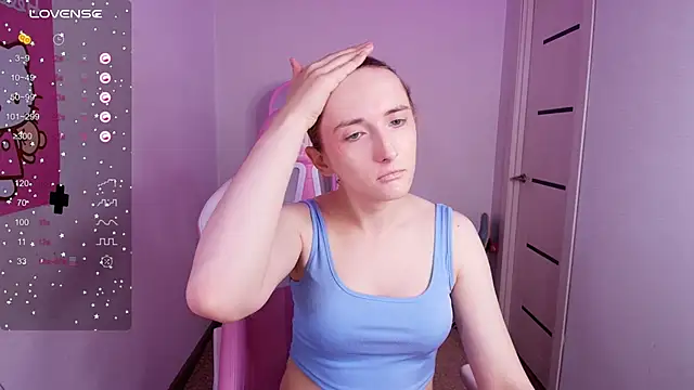 Vi Luxy online show from 11-15-25, 02:04