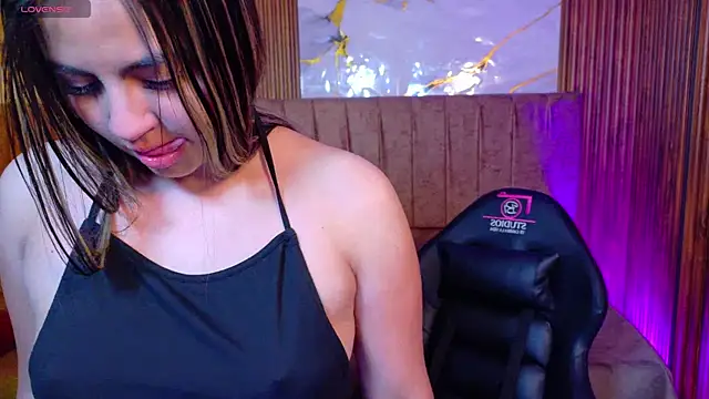 juanita tay online show from 06-10-26, 11:33