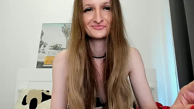 Snapshot of Kitty_Player chatting on 06-12-26, 10:24 Kitty Player online show from 06-12-26, 10:24