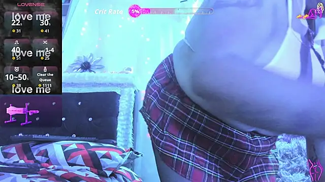 Clunita online show from 09-25-25, 04:18