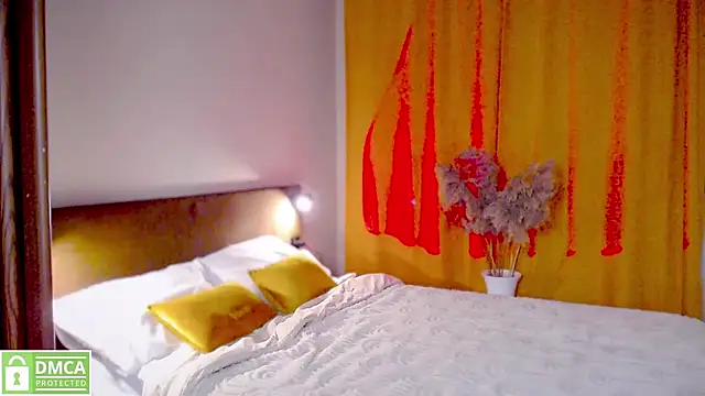 elza rose online show from 11-20-25, 03:29