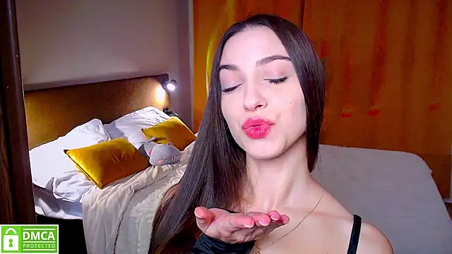 elza rose online show from 10-23-25, 06:28