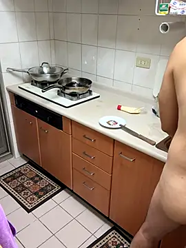 zack23088 online show from 12-04-25, 11:37