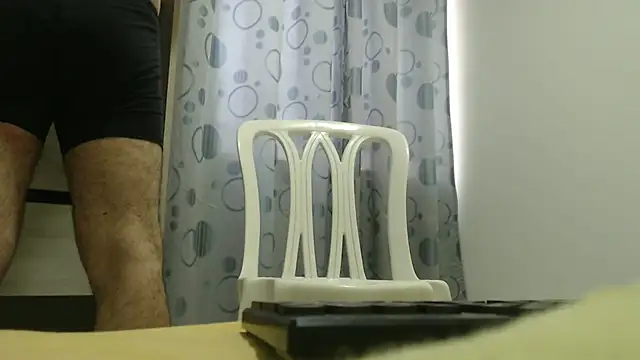 Snapshot of SebasTentacion chatting on 06-24-26, 07:33 SebasTentacion online show from 06-24-26, 07:33