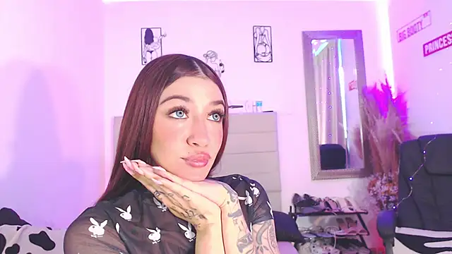 Anna belly online show from 02-12-26, 01:11