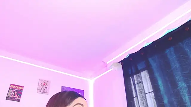 Anna belly online show from 10-31-25, 02:35