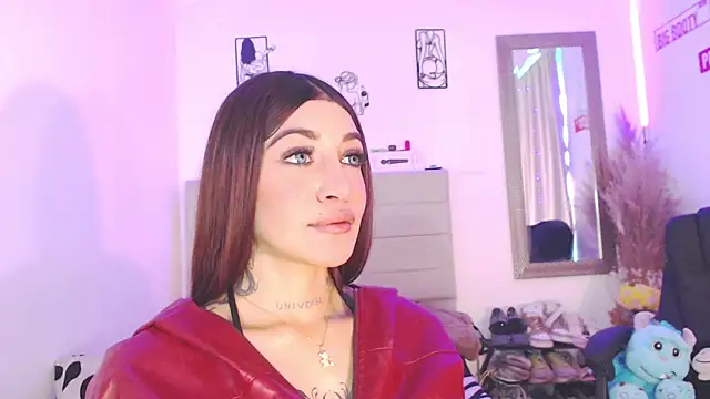 Snapshot of Anna_belly chatting on 05-11-26, 02:45 Anna belly online show from 05-11-26, 02:45