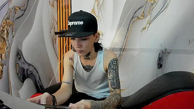 StraightBoy Nick online show from 03-02-26, 05:08