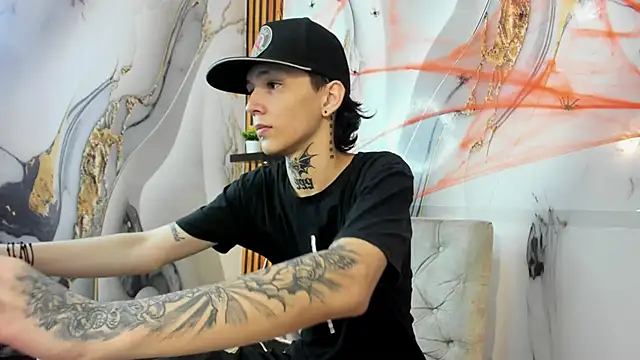 StraightBoy Nick online show from 11-07-25, 03:11