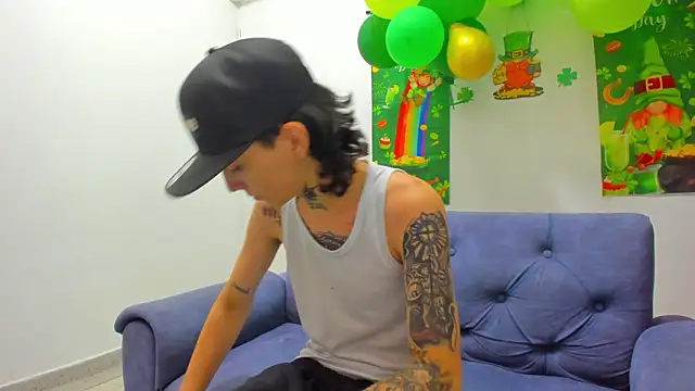 StraightBoy Nick online show from 03-18-26, 04:15