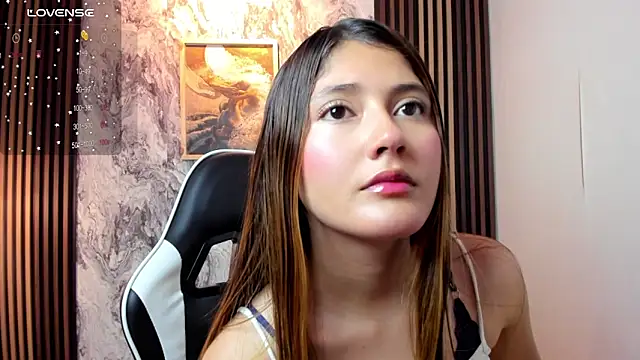Snapshot of amy_innocent_1 chatting on 09-20-25, 02:55 amy innocent 1 online show from 09-20-25, 02:55