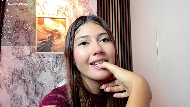 Snapshot of amy_innocent_1 chatting on 09-18-25, 02:31 amy innocent 1 online show from 09-18-25, 02:31