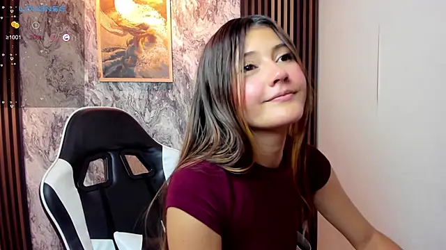 Snapshot of amy_innocent_1 chatting on 10-01-25, 08:13 amy innocent 1 online show from 10-01-25, 08:13