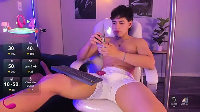 Jordan 24  online show from 03-12-26, 09:52